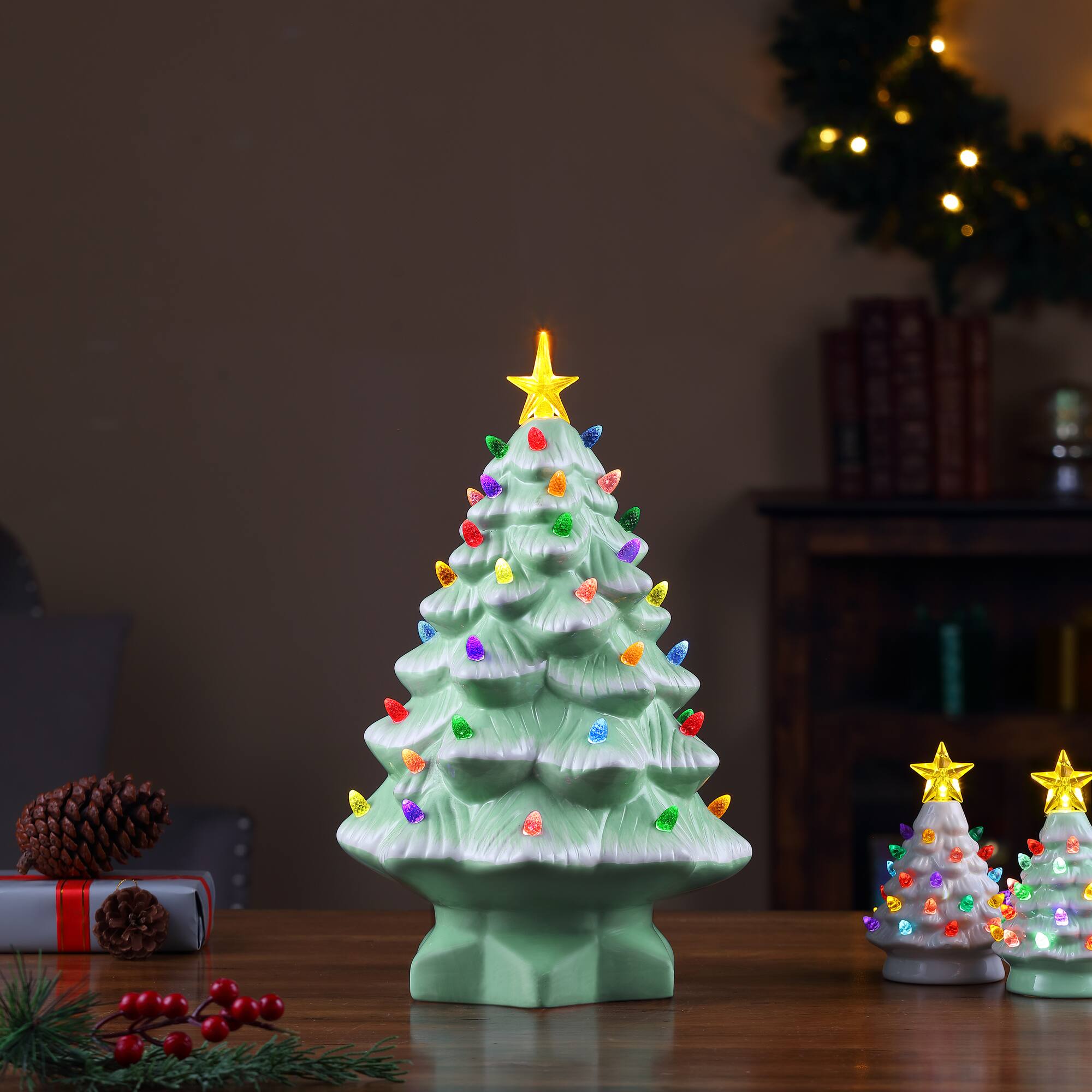 Mr Christmas. 14" Seafoam Nostalgic Tree